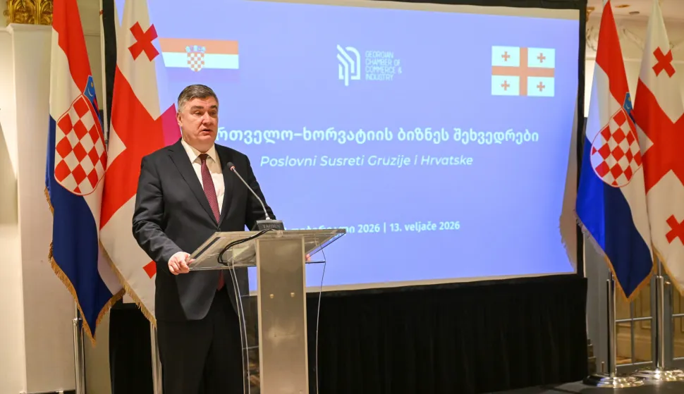 Tbilisi, 13.2.2026.- U sklopu slu?benog posjeta Gruziji, predsjednik Republike Zoran Milanovi? obratio se hrvatskim i gruzijskim gospodarstvenicima na otvaranju Hrvatsko-gruzijskog poslovnog foruma u Tbilisiju. foto HINA/ Ured predsjednika Republike Hrvatske/ Marko Beljan/ ua