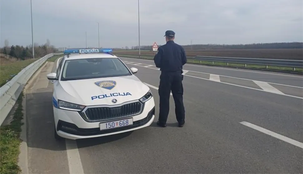 Ilustracija policija