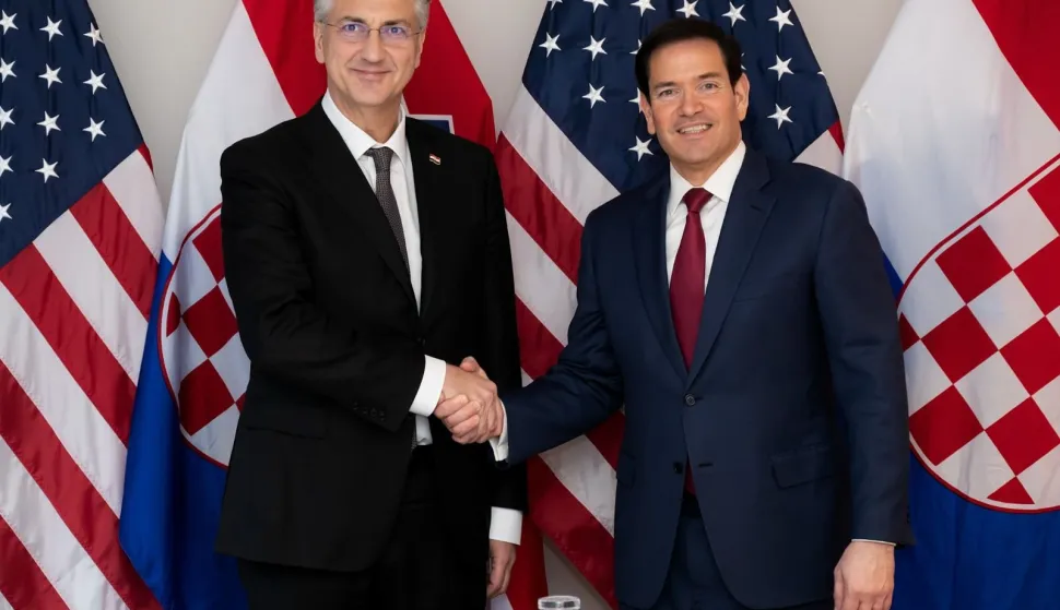 Zagreb, 13.02.2026. - Hrvatska želi da svi oni koji su privrženi demokraciji i globalnom poretku utemeljenom na međunarodnom pravu ostanu na istoj strani, izjavio je u petak premijer Andrej Plenković govoreći o naru&scaron;enim odnosima Europe i SAD-a pod predsjednikom Donaldom Trumpom. foto HINA/ X/ Andrej Plenković/ ml