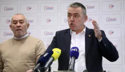 Zagreb, 02.02.2026 - Zamjenik predsjednika Domovinskog pokreta i saborski zastupnik Stipo Mlinarić održao je konferenciju za novinare. Na fotografiji Predrag Mi&scaron;ić, Stipo Mlinarić.foto HINA/ Denis CERIĆ /dc