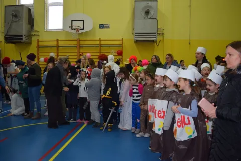 Ma&scaron;kare "preuzele" Osnovnu &scaron;kolu Julija Bene&scaron;ića u Iloku