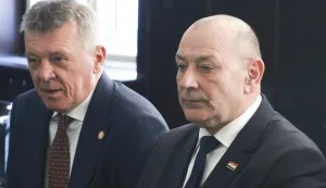 Zagreb, 18.02.2026. - U&nbsp;organizaciji Ministarstva hrvatskih branitelja&nbsp;održana je identifikacija posmrtnih ostataka žrtava iz Domovinskog rata. Na fotografiji Ivan Turudić, Tomo Medved. foto HINA/ Lana SLIVAR DOMINIĆ/ lsd