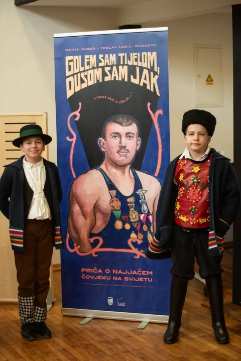 Slikovnica o MarijanuFoto-Video Focus