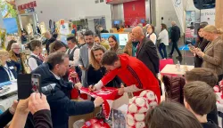 ZAGREB, 19. veljače 2026. (Hina) - Hrvatska turistička zajednica (HTZ) i 30-ak drugih izlagača na turističkom sajmu f.re.e u Muenchenu do 22. veljače predstavljaju turističku ponudu za 2026., za koju je, između ostalog, dogovoren nastavak suradnje s njemačkim autoklubom ADAC-om, uz poruku da Hrvatska nudi vrijednost za novac, izvijestili su iz HTZ-a.