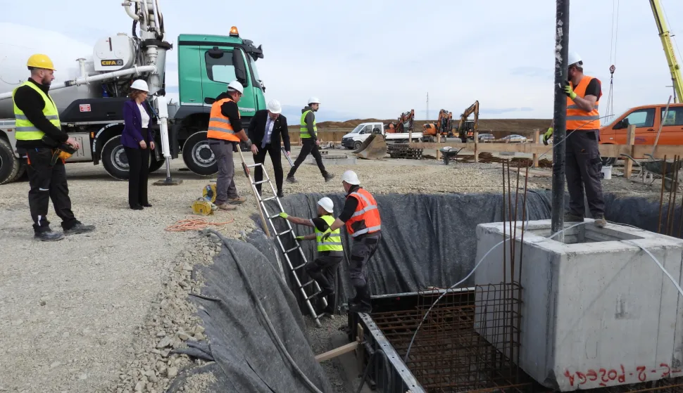 POŽEGA REGIONALNI DISTRIBUCIJSKI CENTARPoložen temeljni kamen zahladnjaču za voće i povrćeu Požegi kapaciteta 3004 tVELJAČA 2026.