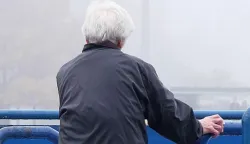 25.10.2015., Zagreb - Grad se jutros probudio obavijen jesenjom maglom. Dubrovacka avenija. Photo: Tomislav Miletic/PIXSELL------2 cb slbra