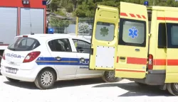 02.07.2015., Sibenik - U okolici Sibenika organizirana vjezba svih hitnih sluzbi s podrucja Sibensko-kninske zupanije. U vjezbi su sudjelovali Hitna Pomoc, Policija, Vatrogasci, Lucka Kapetanija, Pomorska policija. Vjezba je organizirana kao pozar na bezniskoj pumpi za brodovePhoto: Hrvoje Jelavic/PIXSELL------kolor 4x novosti