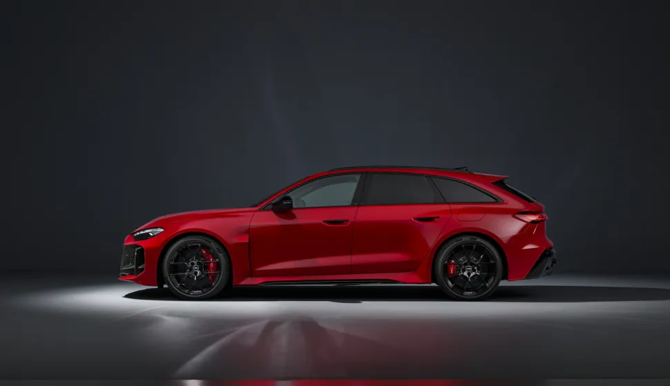 Audi RS 5: Prvi plug-in hibrid visokih performansi