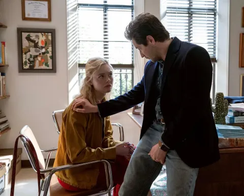 serija "Margo's Got Money Troubles" 