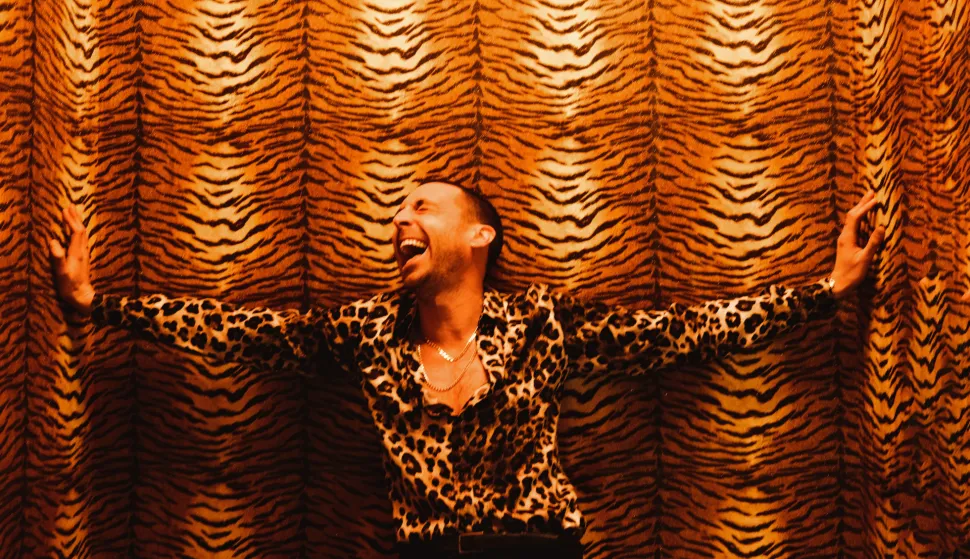 Miles Kane: &ldquo;Sunlight In the Shadows&rdquo; - Album pun topline, energije, spontanosti i emocionalnosti