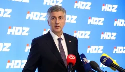 Zagreb, 23.02.2026 - Zajednička sjednica Predsjedni&scaron;tva i Nacionalnog odbora HDZ-a. Na fotografiji predsjednik Vlade i predsjednik HDZ-a Andrej Plenković tijekom koferencije za medije nakon sastanka.foto HINA/ Denis CERIĆ /dc