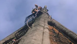 Tko se prvi popeo na sam vrh osječke konkatedrale?