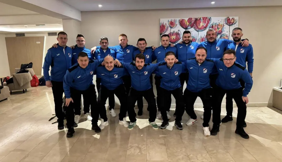 Momčad i vodstvo Gibarca '95 u PorečuFOTO: NK GIBARAC '95