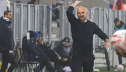 Osijek, 20. 12. 2025, Opus Arena, nogomet, Osijek - Slaven Belupo, SupeSport HNL 25/26. Željko Sopić.snimio GOJKO MITIĆ