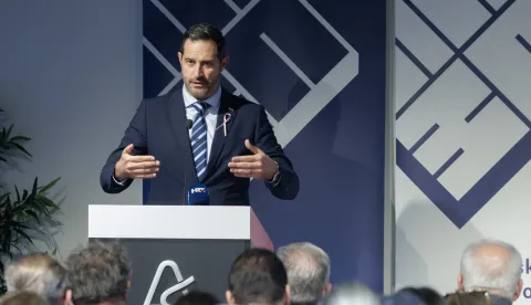 Zagreb, 07.10.2025. - Hrvatsko dru&scaron;tvo za korporativno upravljanje i menadžment (CCGM) organiziralo je stručni skup "Može li Hrvatska imati održivi turizam?", na kojem su se okupili stručnjaci, znanstvenici i predstavnici turističkog sektora.Na fotografiji Tonči Glavina.foto HINA/ Edvard &Scaron;U&Scaron;AK