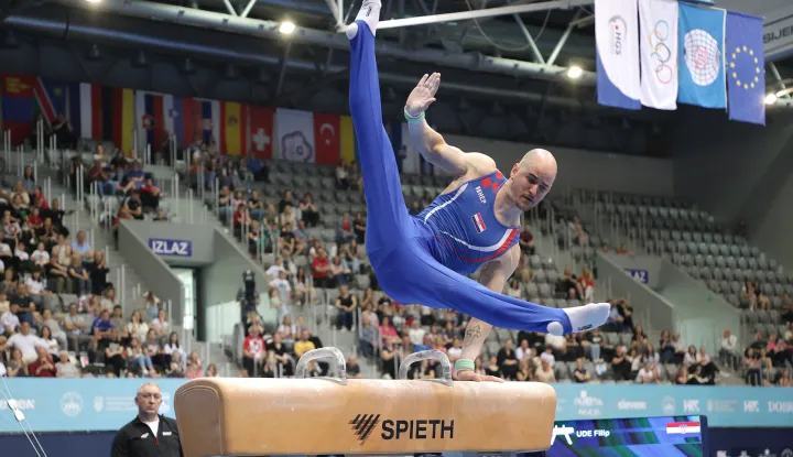 Osijek, 06. 04. 2024., Dvorana Gradski vrt, DOBRO World Cup Osijek, DWC 2024, 1 dan - finale; Ude FilipSNIMIO BRUNO JOBST