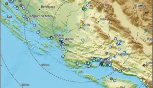 ZAGREB, 4. ožujka 2026. (Hina) - Prilično jak potres s epicentrom kod Siverića nedaleko od Drni&scaron;a, magnitude 3.9 po Richteru zabilježen je u 1,23 sati, izvijestila je u srijedu hrvatska Seizmolo&scaron;ka služba.