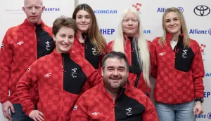 Zagreb, 27.02.2026 - Konferencija za medije hrvatske paraolimpijske reprezentacije uoči odlaska na Zimske paraolimpijske igre koje će se 6. do 15. ožujka održati u Milanu i Cortini d'Ampezzo. Na slici Petar Kordić, Lucija Smeti&scaron;ko, Marija Coch, Dino Sokolović, Karla Kordić, Iva Hr&scaron;ak.foto HINA/ Damir SENČAR/ ds