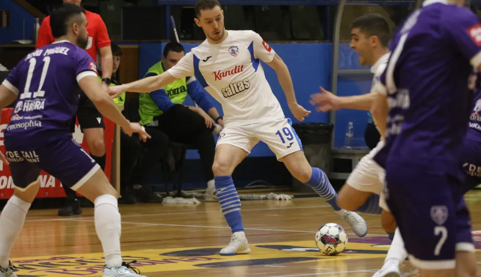 Osijek, 27. 02. 2026, SD Zrinjevac, Osijek Kandit - Novo vrijeme (Makarska), SuperSport hrvatska malonogometna liga.snimio GOJKO MITIĆ