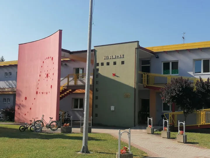 Dječji vrtić Maslačak u Županjisnimila Marija Le&scaron;ić Omerović