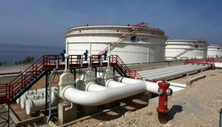 U Omi&scaron;lju svečano otvoreni novi pogoni JANAF-a 02.04.2019., Omisalj - Ministar drzavne imovine Goran Maric i predsjednik uprave JANAF Dragan Kovacevic otvorili su nove pogone na JANAF-ovom terminalu u Omislju. Nazocili si zupan Zlatko Komadina i nacelnica opcine Omisalj Mirela Ahmetovic, uz mnogobrojne druge uzvanike.Photo:Goran Kovacic/PIXSELL