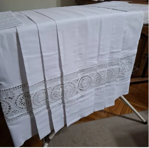 Roketa za papu Lava XIV., izradila udruga Sikirevački motivi iz Sikirevaca, 8.10.2025.Foto: Sikirevački motivi/ustupljeno