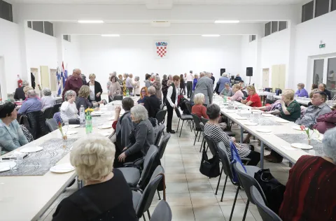 Josipovac, 06. 03. 2026., Hrvatski dom Josipovac, umirovljenici, zabava, Dan žena, MATICA HRVATSKIH UMIROVLJENIKA, plesnjakSNIMIO BRUNO JOBST