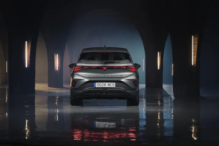 Cupra predstavila Born, prvo električno vozilo