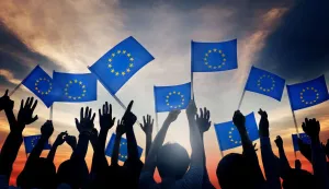 MAGAZIN EURIPA UNIONFOTO BY tovima.com