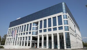 INA ZGRADA UPRAVA ZAGREB