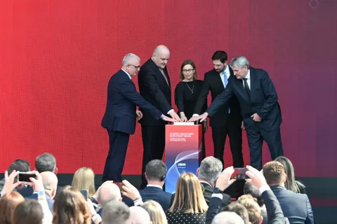 KOSTRENA 10.03.2026. Svečano pu&scaron;tanje novih postrojenja u pogon, INA Rafinerija nafteNa fotografiji Damir Kukuljan, Ante &Scaron;u&scaron;njar, Zsuzsanna Ortutay, Levente Magyar I Jozsef MolnarSnimila Ana Križanec