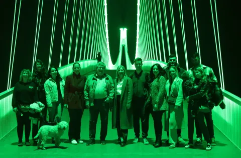 Osijek, 11. 03. 2026., Pje&scaron;ački most, Svjetski dan glaukoma, Klinika za očne bolesti, obilježavanje, most, zelena boja, zeleno svjetljen mostSNIMIO BRUNO JOBST