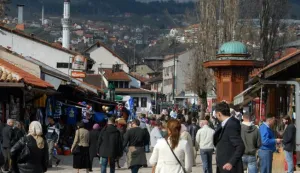 magazin....sarajevo.....29/30.03.2008.vinkovcani u velikom broju pohodili sarajevo, bas carsiju, kupovali, jeli cevape u cevabdjinici kod zelje, imali dernek u hotelu alem, bili na vrelu bosne...foto gordan panic