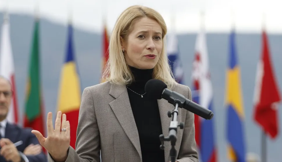 Sarajevo, 03.11.2025. - Visoka predstavnica Europske unije za vanjske poslove i sigurnosnu politiku Kaja Kallas poručila je u Sarajevu da Europska unija ostaje čvrsto posvećena stabilnosti i teritorijalnom integritetu Bosne i Hercegovine te da neće dozvoliti stvaranje sigurnosnog vakuuma u zemlji. foto HINA/ FENA/Amer Kajmović/ ml