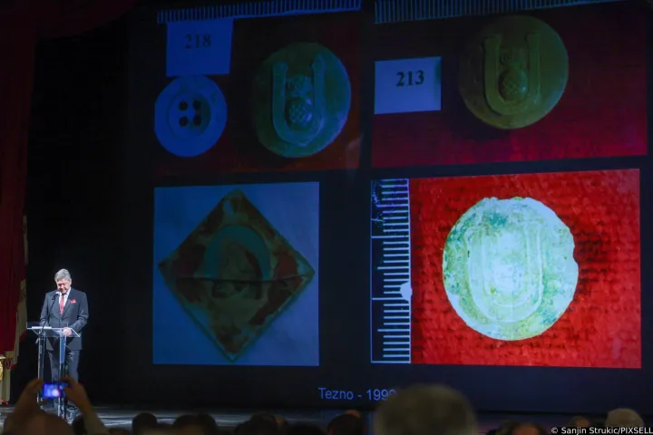 11.02.2026., Zagreb - Hrvatsko narodno kazaliste. Predstavljanje knjige "Prikrivena grobi&scaron;ta Hrvata u Sloveniji". Na predstavljanju je nazocio predsjednik Vlade RH Andrej Plenkovic, predsjednik Hrvatskoga sabora Gordan Jandrokovic te drugi visoki duznosnici.O knjizi su uz autore Mitje Ferenca i Urosa Kosira govorili i predsjednik Upravnog odbora Skolske knjige Ante Zuzul te povjesnixari Robin Harris i Zlatko Begonja. Photo: Sanjin Strukic/PIXSELL