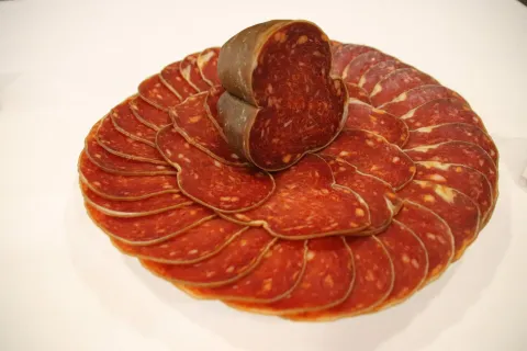 Na Otočkim virovima nedaleko Otoka, održana je 22. Otočka kulenijada, u sklopu manifestacije 33. Otočko proljeće u organizaciji Grada Otoka i Turističke zajednice područja Spačvanska &scaron;uma.