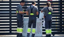 10.07.2024., Pula - U tvornici cementa Calucem, odrzan strajk upozorenja, a u svrhu promicanja gospodarskih i socijalnih interesa clanova sindikata, povecanja placa, te sklapanja izmjena Kolektivnog ugovora. Photo: Sasa Miljevic/PIXSELL