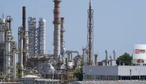 FILE PHOTO: General view of the ISAB plant, the Lukoil-owned oil refinery in Sicily, which is likely to be affected by the embargo on Russian seaborne oil that goes into effect in December, in Priolo, Italy October 27, 2022. REUTERS/Antonio Parrinello/File Photo Photo: Antonio Parrinello/REUTERS