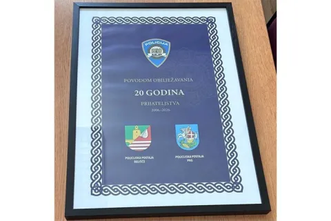 Druženje policajaca iz Beli&scaron;ća i Paga traje 2'0. godina
