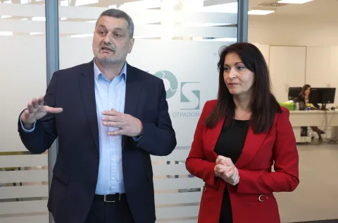 Osijek, 17. 03. 2026., GC, EKOS d.o.o. za gospodarenje otpadom, EKOS, posjet županice, obilazak, poslovni prostor, uredski prostor, ured, uredi, Branimir Pa&scaron;ić; Nata&scaron;a Trami&scaron;ak BRUNO JOBST