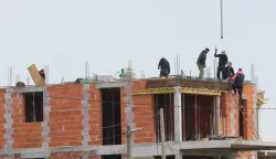 Osijek, 12. 03. 2026, Tvrđavica, postaje sve vi&scaron;e i vi&scaron;e urbanizirana, gradi se na svakom koraku. Građevina, stanogradnja, radnici, nekretnine.snimio GOJKO MIITĆ