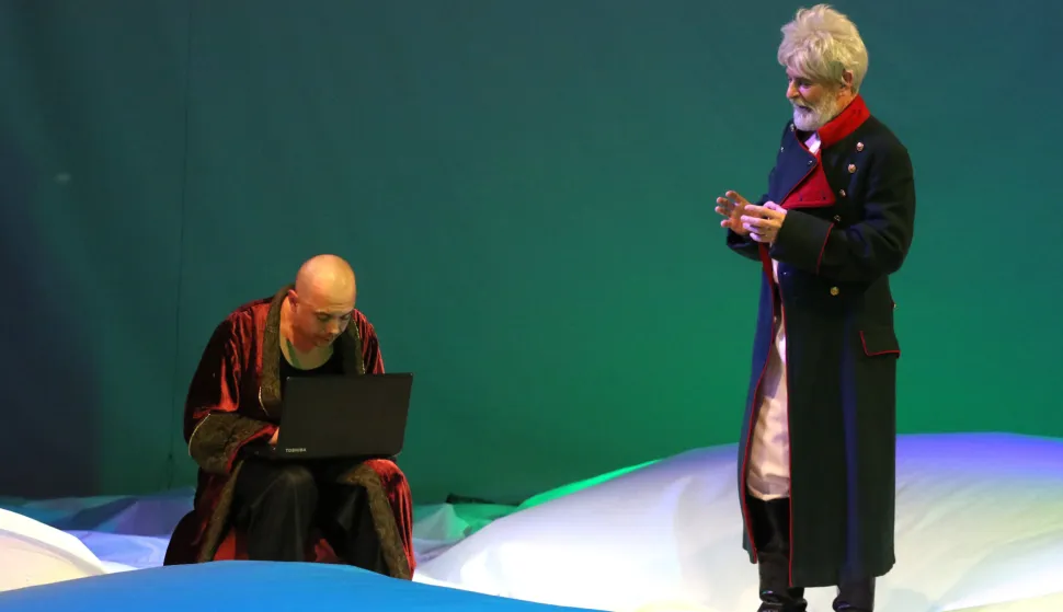 Osijek, 18. 03. 2026, Dječje kazali&scaron;te Branko Mihaljevbić. "Mali princ", premijera i domjenak nakon premijere. Ivica Lučić, Andrija Kri&scaron;tof.snimio GOJKO MITIĆ