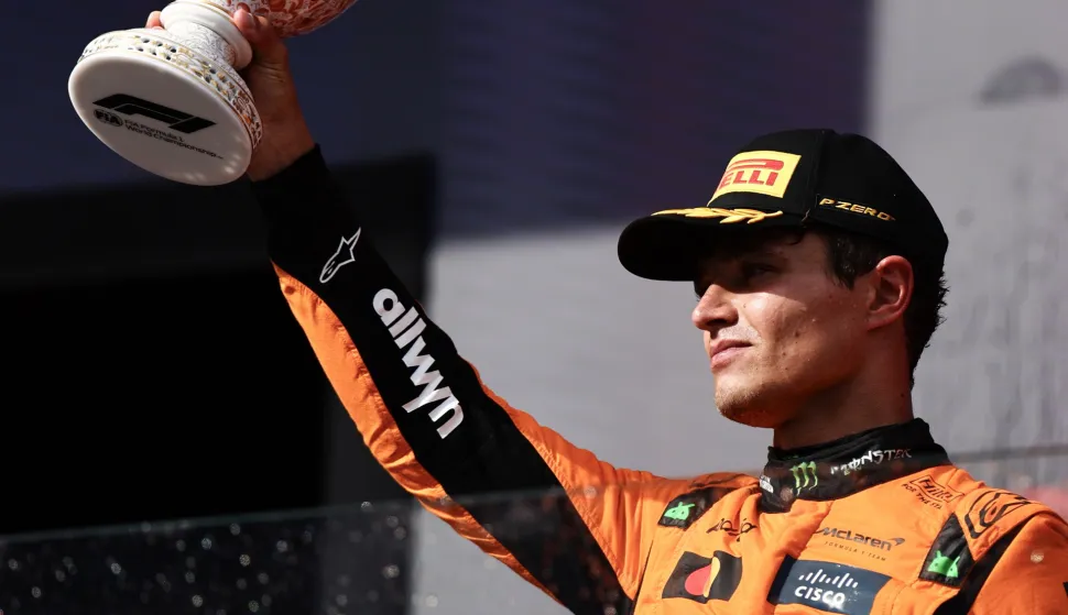 epa12281928 First placed McLaren driver Lando Norris of Britain poses on the podium with the trophy after the Formula 1 Hungarian Grand Prix at the Hungaroring racetrack in Mogyorod near Budapest, Hungary, 03 August 2025. EPA/ANNA SZILAGYI