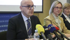 Zagreb, 20.03.2026 - Ministar rada, mirovinskoga sustava, obitelji i socijalne politike Alen Ružić će na konferencija za novinare predstavio je novi Pravilnik o Komisiji za procjenu potrebe korisnika za uslugom osobne asistencije i najaviti otvaranje postupka javnog savjetovanja. Na fotografiji Alen Ružić.foto HINA/ Admir BULJUBA&Scaron;IĆ/ abu