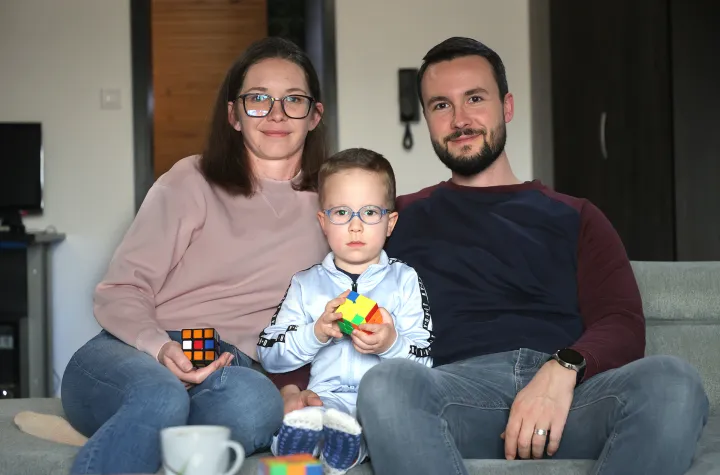 Mali Lukas među najmlađim speedcuberima na svijetu: Voli kocke, slagalice, mentalnu aritmetiku i jiu-jitsu vi&scaron;e od ekrana