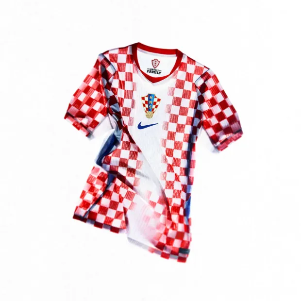 Zagreb, 23.3.2026.- Hrvatski nogometni savez i tehni?ki partner Nike predstavili su nove dresove hrvatske nogometne reprezentacije, u kojima ?e Vatreni nastupiti na ovogodi?njem FIFA Svjetskom prvenstvu koje ?e biti odr?ano u Kanadi, SAD-u i Meksiku. foto HINA/ HNS/ ua