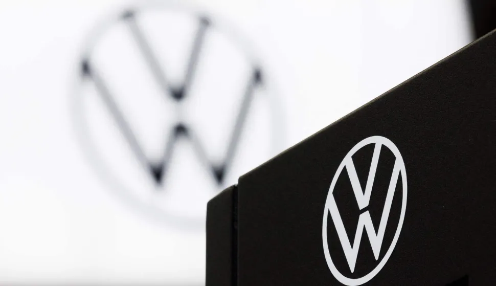 A photograph shows a logo of German automobile manufacturing company Volkswagen displayed during a press opening of the 102th edition of the Brussels Motor Show, at Brussels Expo, in Brussels on January 9, 2026. (Photo by BENOIT DOPPAGNE/Belga/AFP)/Belgium OUT