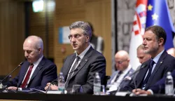 Zagreb, 25.03.2026 - Parlamentarni summit Inicijative triju mora 2026. u Nacionalnu i sveučili&scaron;nu knjižnicu. Na slici predsjednik Vlade Andrej Plenokvić govori tijekom pozdravnog obraćanja.foto HINA/ Damir SENČAR/ ds