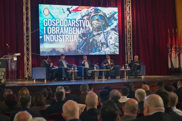 Ministar Anu&scaron;ić: Imamo sjajan potencijal za razvoj na&scaron;eg gospodarstva i obrambene industrijeMinistarstvo obrane i Hrvatska gospodarska komora organizirali su u srijedu, 25. ožujka 2026., događaj posvećen hrvatskoj obrambenoj industriji pod nazivom Gospodarstvo i obrambena industrija, koji je održan u Domu HV-a Zvonimir u Zagrebu | Foto: MORH/ F. Klen
