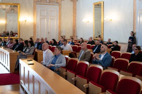 Osijek, 25. 3. 2026., Koordinacija gradonačelnika i načelnikagradonačelnici; načelnici; koordinacija; županica; županija